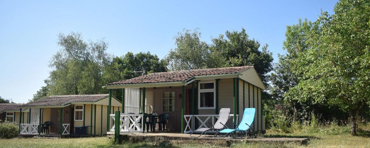 Village De Chalets De 罗卡马杜尔 外观 照片